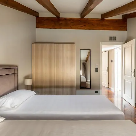 Apartament Wooden Design By Wonderful Italy Bolonia