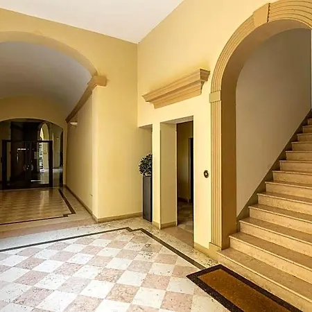 Apartman Wooden Design By Wonderful Italy