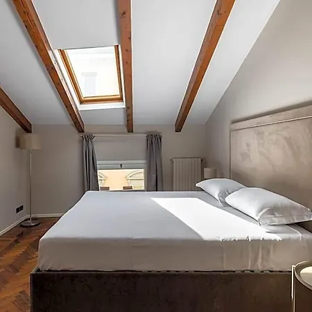 Apartman Wooden Design By Wonderful Italy