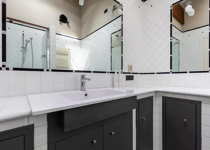 Wooden Design By Wonderful Italy * Bolonia